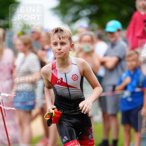 21.06.2026 - 29. Vierlanden-Triathlon LAZAROV Photography http://msf.ph/oto/9867077 21.06.2026 14:38:00 Schwimmen 1268, 1270 meine-sportfotos.de
