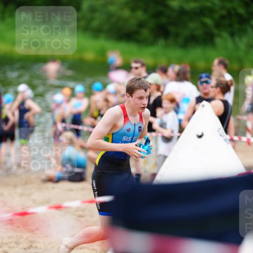 21.06.2026 - 29. Vierlanden-Triathlon LAZAROV Photography http://msf.ph/oto/9867148 21.06.2026 14:39:18 Schwimmen 1234 meine-sportfotos.de