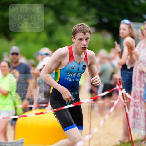 21.06.2026 - 29. Vierlanden-Triathlon LAZAROV Photography http://msf.ph/oto/9867157 21.06.2026 14:39:19 Schwimmen 1234 meine-sportfotos.de