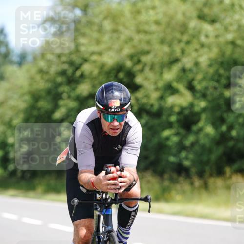 21.06.2026 - Viking Triathlon Michael Burmester http://msf.ph/oto/9867162 21.06.2026 12:16:11 Radfahren 22, 153, 178, 184, 195, 248, 264, 309, 333, 347, 377, 405, 405, 511, 521, 538, 590, 603, 651 meine-sportfotos.de