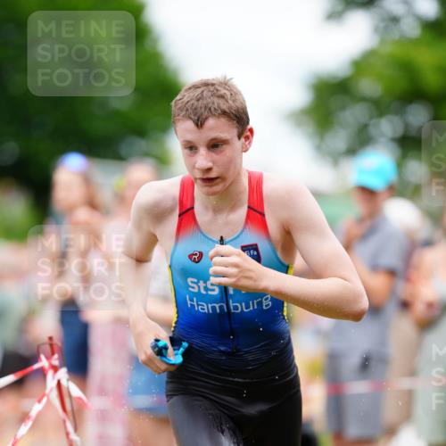 21.06.2026 - 29. Vierlanden-Triathlon LAZAROV Photography http://msf.ph/oto/9867164 21.06.2026 14:39:20 Schwimmen 1234 meine-sportfotos.de