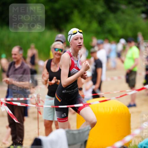 21.06.2026 - 29. Vierlanden-Triathlon LAZAROV Photography http://msf.ph/oto/9867176 21.06.2026 14:40:20 Schwimmen 1291 meine-sportfotos.de