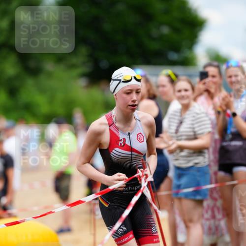 21.06.2026 - 29. Vierlanden-Triathlon LAZAROV Photography http://msf.ph/oto/9867181 21.06.2026 14:40:21 Schwimmen 1291 meine-sportfotos.de