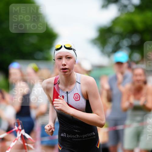 21.06.2026 - 29. Vierlanden-Triathlon LAZAROV Photography http://msf.ph/oto/9867189 21.06.2026 14:40:21 Schwimmen 1291 meine-sportfotos.de