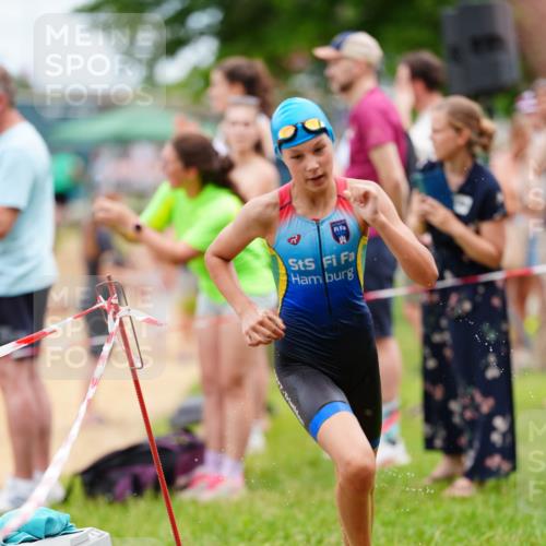 21.06.2026 - 29. Vierlanden-Triathlon LAZAROV Photography http://msf.ph/oto/9867193 21.06.2026 14:48:32 Schwimmen  meine-sportfotos.de