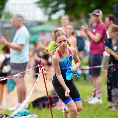 21.06.2026 - 29. Vierlanden-Triathlon LAZAROV Photography http://msf.ph/oto/9867205 21.06.2026 14:48:36 Schwimmen  meine-sportfotos.de