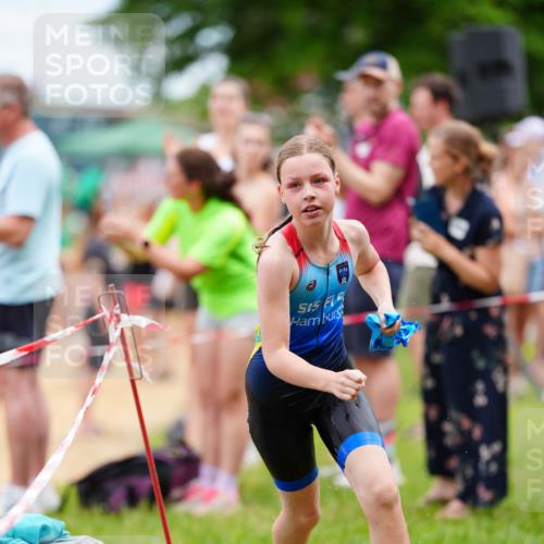 21.06.2026 - 29. Vierlanden-Triathlon LAZAROV Photography http://msf.ph/oto/9867207 21.06.2026 14:48:36 Schwimmen  meine-sportfotos.de