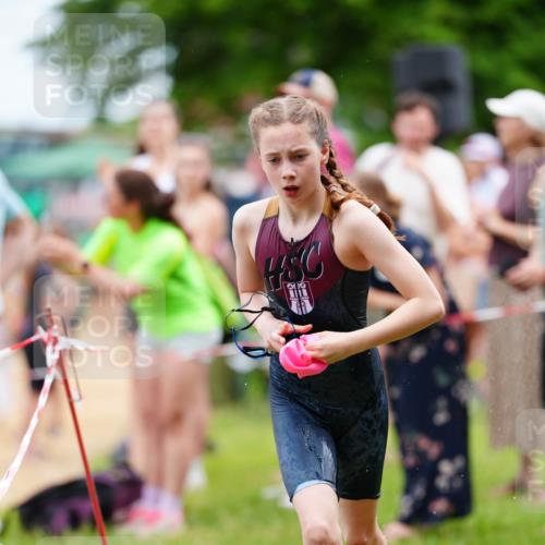21.06.2026 - 29. Vierlanden-Triathlon LAZAROV Photography http://msf.ph/oto/9867215 21.06.2026 14:48:41 Schwimmen  meine-sportfotos.de