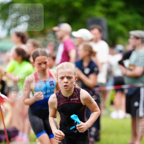 21.06.2026 - 29. Vierlanden-Triathlon LAZAROV Photography http://msf.ph/oto/9867240 21.06.2026 14:48:58 Schwimmen  meine-sportfotos.de