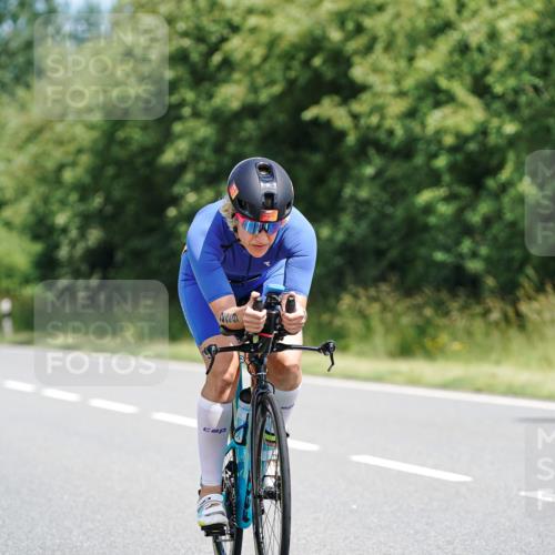 21.06.2026 - Viking Triathlon Michael Burmester http://msf.ph/oto/9867262 21.06.2026 12:16:53 Radfahren 47, 81, 193, 229, 242, 278, 300, 311, 311, 424, 453, 466, 479, 524, 536, 537 meine-sportfotos.de