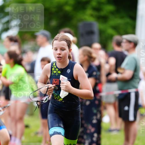 21.06.2026 - 29. Vierlanden-Triathlon LAZAROV Photography http://msf.ph/oto/9867263 21.06.2026 14:49:09 Schwimmen  meine-sportfotos.de