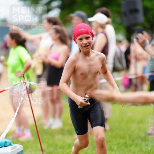 21.06.2026 - 29. Vierlanden-Triathlon LAZAROV Photography http://msf.ph/oto/9867287 21.06.2026 14:49:38 Schwimmen  meine-sportfotos.de