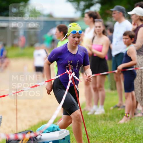21.06.2026 - 29. Vierlanden-Triathlon LAZAROV Photography http://msf.ph/oto/9867289 21.06.2026 14:49:45 Schwimmen  meine-sportfotos.de