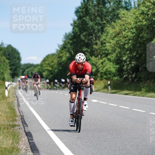 21.06.2026 - Viking Triathlon Michael Burmester http://msf.ph/oto/9867304 21.06.2026 12:17:45 Radfahren 253, 285, 328, 332, 354, 363, 404, 439, 440, 458, 461, 539, 550, 604 meine-sportfotos.de