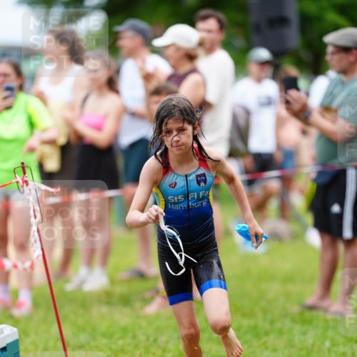 21.06.2026 - 29. Vierlanden-Triathlon LAZAROV Photography http://msf.ph/oto/9867307 21.06.2026 14:50:05 Schwimmen  meine-sportfotos.de