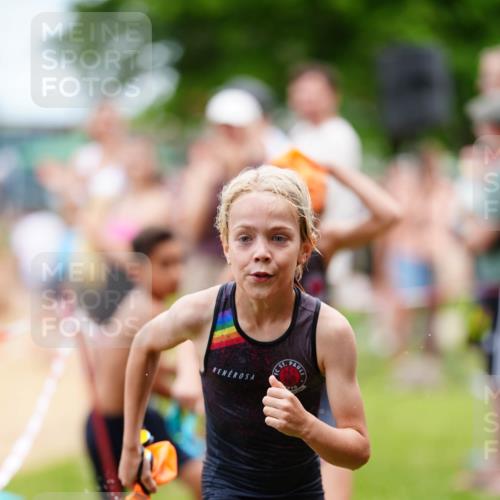 21.06.2026 - 29. Vierlanden-Triathlon LAZAROV Photography http://msf.ph/oto/9867326 21.06.2026 14:50:13 Schwimmen  meine-sportfotos.de