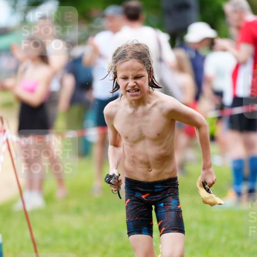21.06.2026 - 29. Vierlanden-Triathlon LAZAROV Photography http://msf.ph/oto/9867342 21.06.2026 14:50:35 Schwimmen  meine-sportfotos.de