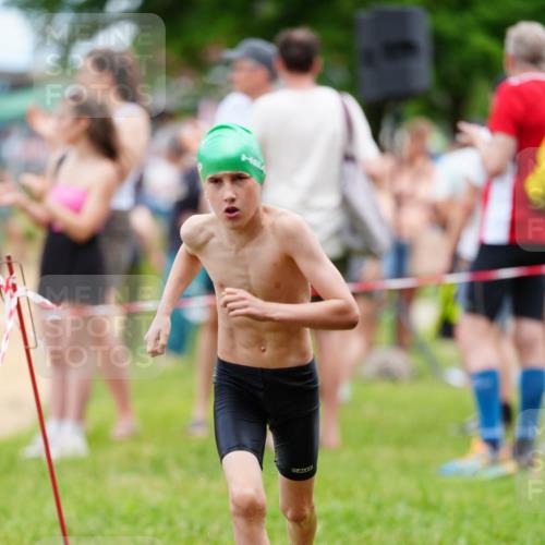 21.06.2026 - 29. Vierlanden-Triathlon LAZAROV Photography http://msf.ph/oto/9867345 21.06.2026 14:50:37 Schwimmen  meine-sportfotos.de