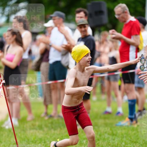 21.06.2026 - 29. Vierlanden-Triathlon LAZAROV Photography http://msf.ph/oto/9867355 21.06.2026 14:50:44 Schwimmen  meine-sportfotos.de