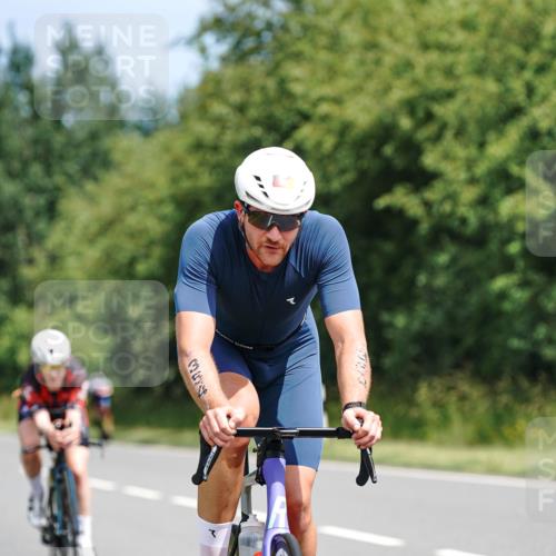 21.06.2026 - Viking Triathlon Michael Burmester http://msf.ph/oto/9867360 21.06.2026 12:17:58 Radfahren 200, 253, 285, 354, 354, 363, 404, 439, 440, 458, 461, 520, 539, 568, 576, 604, 636 meine-sportfotos.de