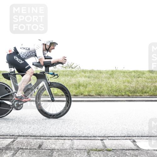 21.06.2026 - 29. Vierlanden-Triathlon H.Heesch http://msf.ph/oto/9867416 21.06.2026 10:33:26 Radfahren 42, 68, 235, 293 meine-sportfotos.de