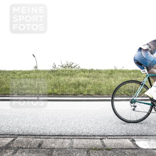 21.06.2026 - 29. Vierlanden-Triathlon H.Heesch http://msf.ph/oto/9867457 21.06.2026 10:33:47 Radfahren 224, 541, 576 meine-sportfotos.de