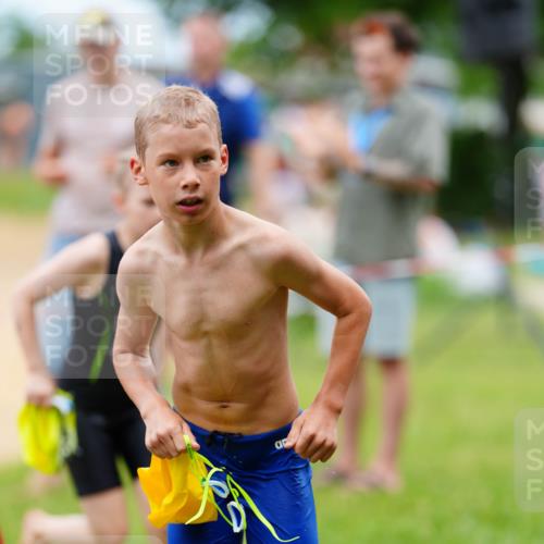 21.06.2026 - 29. Vierlanden-Triathlon LAZAROV Photography http://msf.ph/oto/9867480 21.06.2026 15:02:10 Schwimmen  meine-sportfotos.de