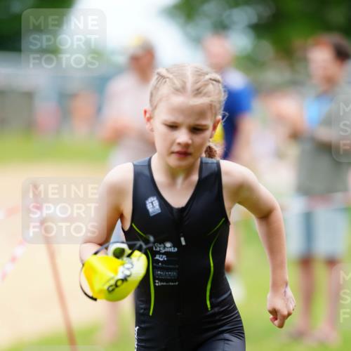 21.06.2026 - 29. Vierlanden-Triathlon LAZAROV Photography http://msf.ph/oto/9867482 21.06.2026 15:02:11 Schwimmen  meine-sportfotos.de