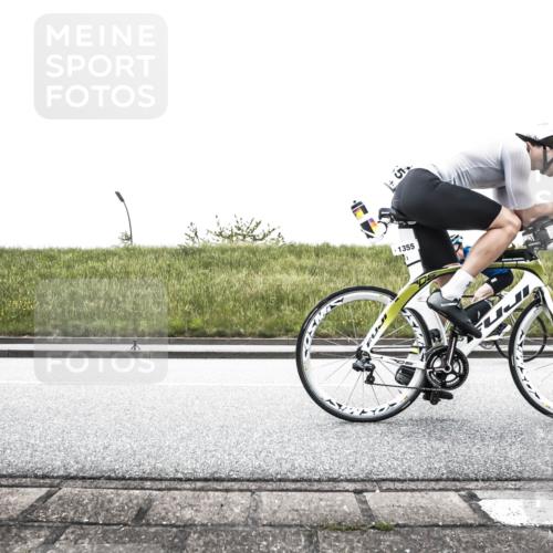 21.06.2026 - 29. Vierlanden-Triathlon H.Heesch http://msf.ph/oto/9867483 21.06.2026 10:34:13 Radfahren 136, 259, 305, 323, 346, 1355 meine-sportfotos.de