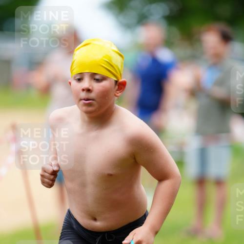 21.06.2026 - 29. Vierlanden-Triathlon LAZAROV Photography http://msf.ph/oto/9867484 21.06.2026 15:02:12 Schwimmen  meine-sportfotos.de
