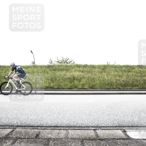 21.06.2026 - 29. Vierlanden-Triathlon H.Heesch http://msf.ph/oto/9867514 21.06.2026 10:34:37 Radfahren 92, 118, 119, 141, 178, 227, 350, 363, 414, 554, 560 meine-sportfotos.de