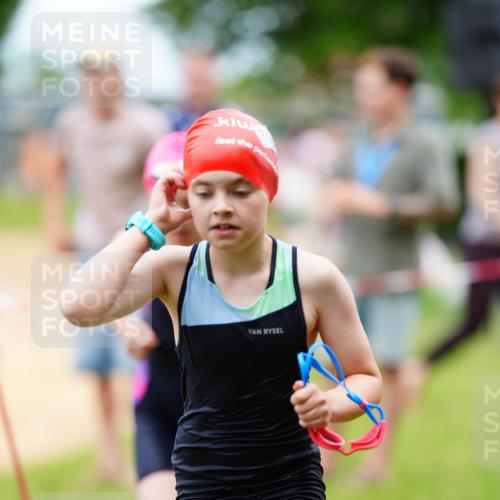 21.06.2026 - 29. Vierlanden-Triathlon LAZAROV Photography http://msf.ph/oto/9867545 21.06.2026 15:02:44 Schwimmen  meine-sportfotos.de