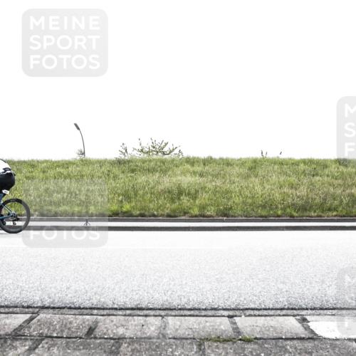 21.06.2026 - 29. Vierlanden-Triathlon H.Heesch http://msf.ph/oto/9867591 21.06.2026 10:35:41 Radfahren 46, 131, 306, 313, 347, 348 meine-sportfotos.de