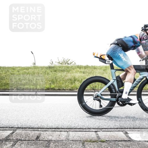 21.06.2026 - 29. Vierlanden-Triathlon H.Heesch http://msf.ph/oto/9867613 21.06.2026 10:36:03 Radfahren 9, 10, 25, 26, 34, 60, 88, 104, 186, 243, 278, 589 meine-sportfotos.de