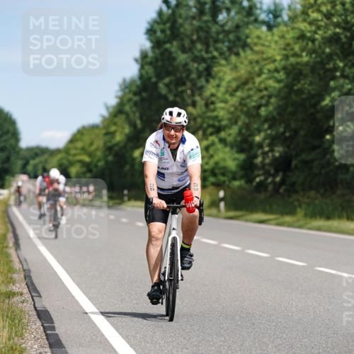 21.06.2026 - Viking Triathlon Michael Burmester http://msf.ph/oto/9867625 21.06.2026 12:19:09 Radfahren 39, 171, 325, 452, 472, 516, 517, 648, 656, 662 meine-sportfotos.de