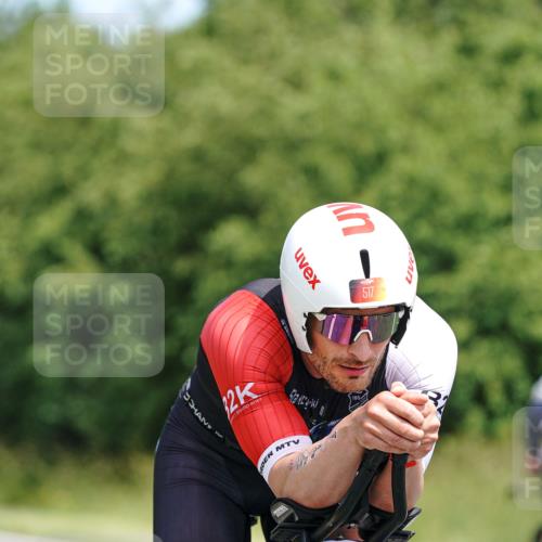21.06.2026 - Viking Triathlon Michael Burmester http://msf.ph/oto/9867639 21.06.2026 12:19:14 Radfahren 39, 171, 209, 325, 472, 516, 517, 648, 648, 656, 662 meine-sportfotos.de