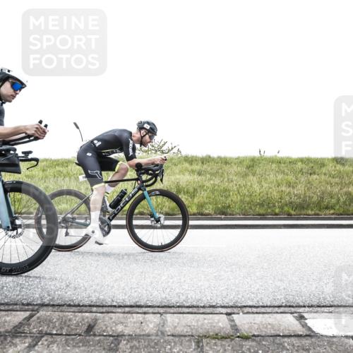 21.06.2026 - 29. Vierlanden-Triathlon H.Heesch http://msf.ph/oto/9867655 21.06.2026 10:36:45 Radfahren 51, 55, 78, 99, 106, 128, 177, 197, 292, 298 meine-sportfotos.de