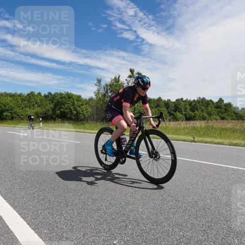 21.06.2026 - Viking Triathlon Michael Burmester http://msf.ph/oto/9867669 21.06.2026 11:40:44 Radfahren 7, 155, 260, 317, 366, 445, 465 meine-sportfotos.de