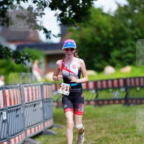 21.06.2026 - 29. Vierlanden-Triathlon LAZAROV Photography http://msf.ph/oto/9867675 21.06.2026 15:31:18 Ziel 202, 291 meine-sportfotos.de
