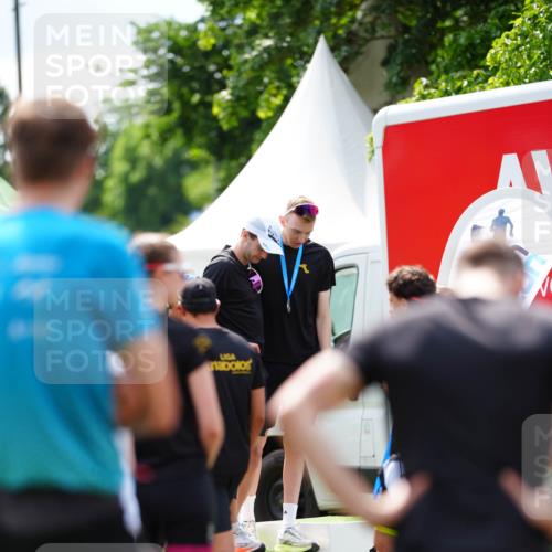 21.06.2026 - 29. Vierlanden-Triathlon LAZAROV Photography http://msf.ph/oto/9867706 21.06.2026 15:34:12 Ziel 3 meine-sportfotos.de