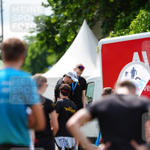 21.06.2026 - 29. Vierlanden-Triathlon LAZAROV Photography http://msf.ph/oto/9867711 21.06.2026 15:34:14 Ziel 3, 1 meine-sportfotos.de