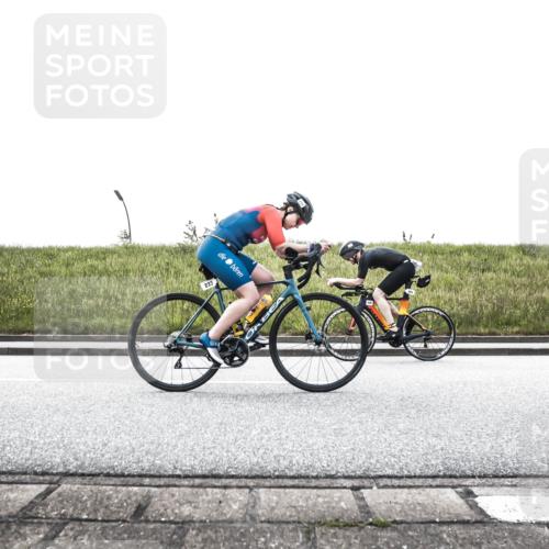 21.06.2026 - 29. Vierlanden-Triathlon H.Heesch http://msf.ph/oto/9867736 21.06.2026 10:37:51 Radfahren 20, 27, 35, 67, 233, 275, 336, 429, 437 meine-sportfotos.de