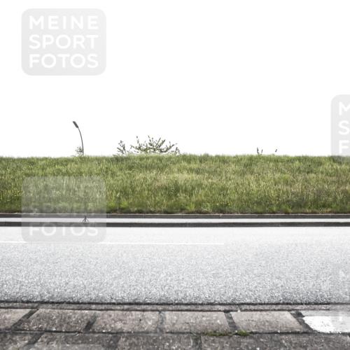 21.06.2026 - 29. Vierlanden-Triathlon H.Heesch http://msf.ph/oto/9867809 21.06.2026 10:39:48 Radfahren 23, 30, 111, 142, 179, 431, 454 meine-sportfotos.de