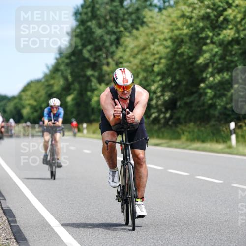 21.06.2026 - Viking Triathlon Michael Burmester http://msf.ph/oto/9867819 21.06.2026 12:21:34 Radfahren 100, 100, 102, 147, 161, 214, 214, 234, 249, 275, 399, 465, 475, 505, 508, 533, 624, 632, 650 meine-sportfotos.de