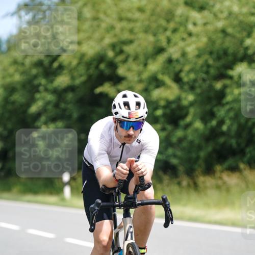 21.06.2026 - Viking Triathlon Michael Burmester http://msf.ph/oto/9867865 21.06.2026 12:21:42 Radfahren 100, 100, 102, 147, 161, 202, 214, 234, 249, 321, 341, 399, 465, 469, 475, 505, 508, 533, 624, 632, 650 meine-sportfotos.de