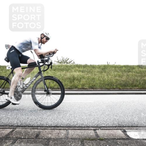 21.06.2026 - 29. Vierlanden-Triathlon H.Heesch http://msf.ph/oto/9867897 21.06.2026 10:41:50 Radfahren 68, 195 meine-sportfotos.de