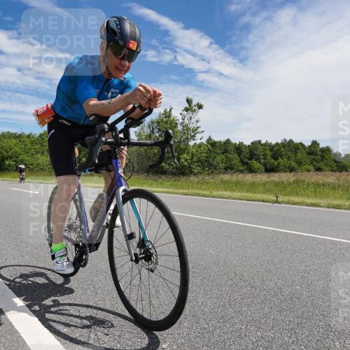 21.06.2026 - Viking Triathlon Michael Burmester http://msf.ph/oto/9867943 21.06.2026 11:43:39 Radfahren 31, 41, 58, 64, 66, 66, 68, 70, 86, 94, 101, 165, 316, 370, 371, 386, 419, 429, 441, 442, 546, 612, 668 meine-sportfotos.de