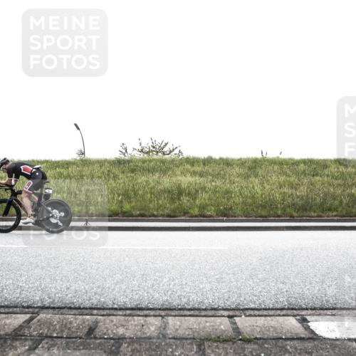 21.06.2026 - 29. Vierlanden-Triathlon H.Heesch http://msf.ph/oto/9867944 21.06.2026 10:42:37 Radfahren 44, 75, 86, 394 meine-sportfotos.de