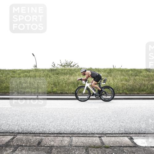 21.06.2026 - 29. Vierlanden-Triathlon H.Heesch http://msf.ph/oto/9868010 21.06.2026 10:43:24 Radfahren 96, 130, 156, 167, 187, 443, 447, 448, 467 meine-sportfotos.de