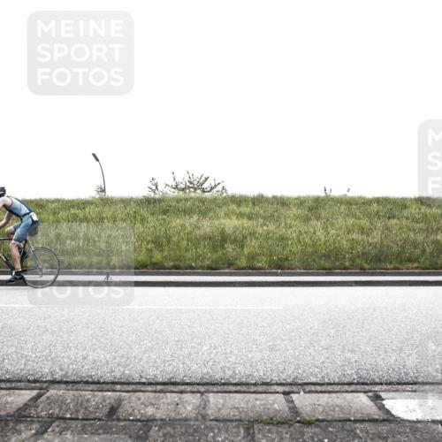 21.06.2026 - 29. Vierlanden-Triathlon H.Heesch http://msf.ph/oto/9868016 21.06.2026 10:43:25 Radfahren 96, 130, 156, 167, 187, 443, 447, 448 meine-sportfotos.de